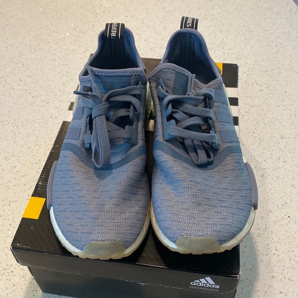 adidas Originals Women's NMD_R1 shoes 9.5